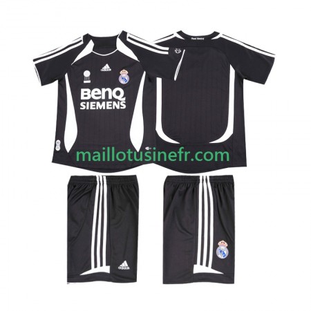 Maillot de Foot Real Madrid 2006 2007 Extérieur Retro - Enfant Maillot de Foot Real Madrid 2006 2007 Extérieur Retro - Enfant